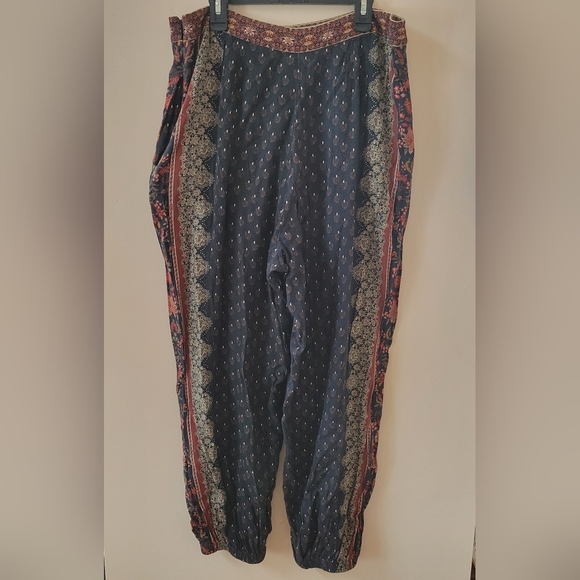 Anthropologie Farm Rio Teresita Joggers - Picture 4 of 8